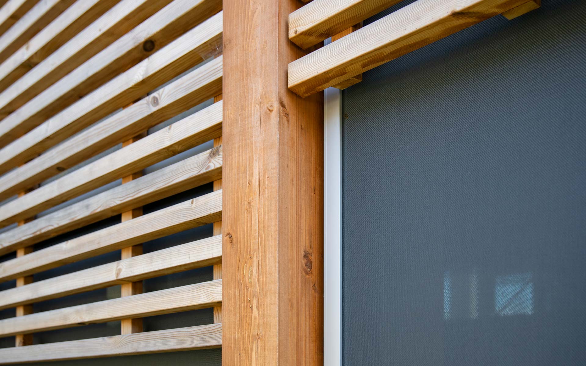 Solafskærmning -International Peoples College - HSHansen